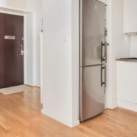 Wehost Tarkk'ampujankatu Helsinki